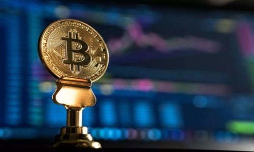    TP钱包资产显示为U的原因及其影响  / 

 guanjianci  TP钱包, 资产显示U, 数字货币, 钱包使用  /guanjianci 

## 内容主体大纲

1. **引言**
    - 介绍TP钱包及其功能
    - 资产显示的重要性

2. **什么是“U”**
    - U的定义
    - U在数字货币体系中的地位

3. **TP钱包资产显示U的原因**
    - 资产种类的多样性
    - 为什么显示U而不是其他单位
    - U的用途

4. **U的优点与缺点**
    - U的优点
    - U的缺点
    - 如何应对缺点

5. **如何使用TP钱包中的U资产**
    - 如何充值和提现U
    - 在TP钱包中使用U进行交易

6. **TP钱包的安全性及用户体验**
    - 钱包安全性分析
    - 用户反馈

7. **未来数字货币的趋势**
    - U的未来发展
    - TP钱包在未来数字货币中的作用

8. **总结**
    - 对TP钱包及U资产的看法
    - 投资建议
  
## 引言

随着数字货币的迅速发展，越来越多的人开始使用各种数字货币钱包来管理自己的资产。TP钱包作为一种便捷的数字货币钱包，它提供了多种功能。而用户在使用过程中，对钱包显示的资产状态十分关注，尤其是当钱包的资产显示为“U”时，这引发了很多用户的疑问。本文将对TP钱包中资产显示为U的原因及其影响进行详细的分析。

## 什么是“U”

### U的定义
U通常代表的是USDT（Tether），它是一种与美元挂钩的稳定币。稳定币是指那些价值相对稳定的数字货币，通常通过锁定法定货币的方式来确保其价值的稳定性。USDT是一种广泛使用的数字资产，尤其在交易中可以帮助用户规避数字货币的价格波动。

### U在数字货币体系中的地位
由于其稳定性，USDT在数字货币交易中扮演着重要的角色。很多用户使用USDT进行资产的移转与交易，因为它能够保持相对稳定的价值。此外，USDT作为一种流通性极强的数字资产，几乎在所有的数字货币交易所都可以被接受，因而它在整个数字货币生态系统中占据了举足轻重的地位。

## TP钱包资产显示U的原因

### 资产种类的多样性
TP钱包支持多种数字资产的管理与交易。然而，由于市场上存在多种类型的数字货币，用户在进行交易时，希望能通过稳定币来规避市场风险。因此，TP钱包为了简化用户体验，同时提供了USDT的选项，方便用户在钱包中查看和管理他们的USDT资产。

### 为什么显示U而不是其他单位
在TP钱包中显示为U的原因，主要是因为用户使用USDT的频率较高，且USDT的市场接受度也更高。因此，TP钱包开发团队选择将USDT标识为U，以便用户能够直观地识别出自己的资产状态。

### U的用途
U作为一种稳定币，用户可以通过TP钱包进行日常支付、在线交易，甚至是资产的存储。通过将其他波动较大的数字货币兑换为U，用户可以实现资产的稳定增长，尤其是在市场波动剧烈的时候。

## U的优点与缺点

### U的优点
首先，U作为一种稳定币，能够有效减小用户在数字货币交易中的风险。此外，USDT的流动性极强，几乎可以在所有交易中找到其身影。用户通过TP钱包使用U进行交易，不仅方便快捷，而且相对安全。

### U的缺点
尽管U有诸多优点，但同样存在一些缺点。例如，作为一种集中化的稳定币，其发行主体的透明度可能会影响用户的信任。此外，USDT并非完全受到法定货币的1:1的支持，用户需谨慎选择。

### 如何应对缺点
用户在使用时，可以通过多样化投资组合来降低风险。选择并持有多个不同类型的数字货币，同时关注市场变化，能够有效规避因单一资产波动而导致的损失。

## 如何使用TP钱包中的U资产

### 如何充值和提现U
TP钱包拥有简单易用的界面，使得用户在充值和提现USDT时十分方便。用户只需通过与其他交易平台的链接，将USDT转入TP钱包，或者将TP钱包中的USDT提现到其他平台即可。

### 在TP钱包中使用U进行交易
TP钱包支持多种交易功能，用户可以用U进行直接的交易操作。无论是购买各种数字货币，还是进行日常支付，用户都可以通过TP钱包的USDT进行操作。

## TP钱包的安全性及用户体验

### 钱包安全性分析
TP钱包一直以来都注重用户的资产安全，不仅通过多重签名技术来保障资产安全，同时还定期进行系统升级以防止潜在的安全风险。用户在使用时应注意个人信息安全，不随意泄露账户信息。

### 用户反馈
通过用户反馈来看，TP钱包在用户体验上表现良好，不少用户反馈其界面友好，操作简单。同时，TP钱包还提供了详细的资产管理功能，让用户能够一目了然地管理他们的数字资产。

## 未来数字货币的趋势 

### U的未来发展
随着稳定币的使用逐渐增多，USDT作为一种主要的稳定币，其市场需求也在不断扩大。预计未来USDT将继续在数字货币生态中发挥重要作用，尤其是在降低价格波动风险方面。

### TP钱包在未来数字货币中的作用
TP钱包作为一种安全便捷的资产管理工具，未来将会在数字货币市场上持续发展。随着用户对数字资产的认知提升，TP钱包将发挥其在资产管理、交易及安全保障方面的重要作用。

## 总结

综上所述，TP钱包资产显示为U是其在多样化管理数字资产的便利性体现。USDT作为一种稳定币，在数字货币交易中具有重要地位。用户应善用TP钱包的各项功能，合理管理自己的数字资产，并在了解U的特点后做出更加明智的投资决策。

## 相关问题

1. **U的来源是什么？**
2. **TP钱包如何保证用户资产的安全？**
3. **使用TP钱包进行交易的费用有哪些？**
4. **数字货币未来的发展趋势如何？**
5. **为什么选择USDT而不是其他的稳定币？**
6. **TP钱包的用户体验如何？**

接下来将针对上述问题分别详细介绍。